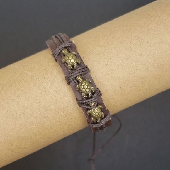Brown turtle handmade bracelet - Picture 1 of 2